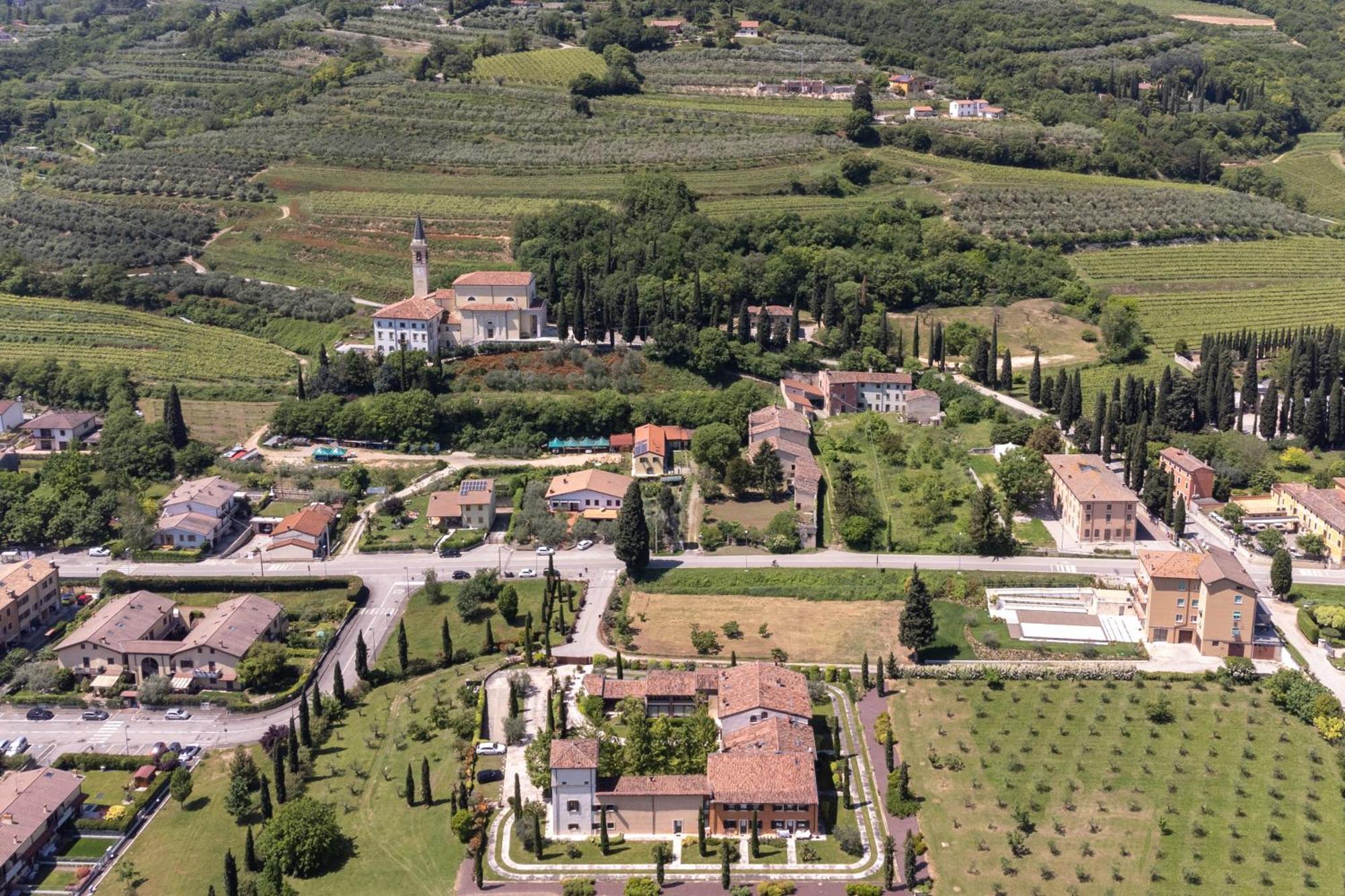 Villa Portami In Collina San Martino Buon Albergo Exterior foto